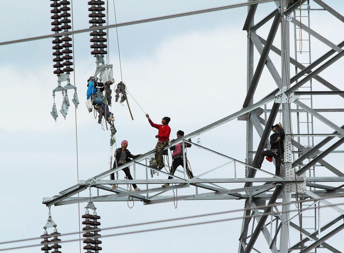Transmission & Distribution Line Hardware Fittings for Power Line Applications